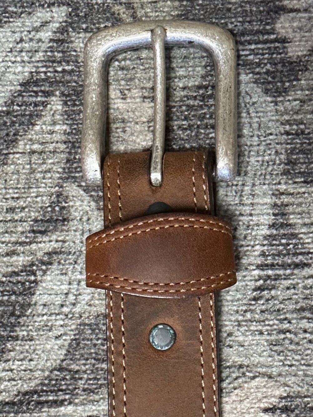 Silver Creek Collection Brown Leather Belt Unisex Classic Silver Buckle 40.5”